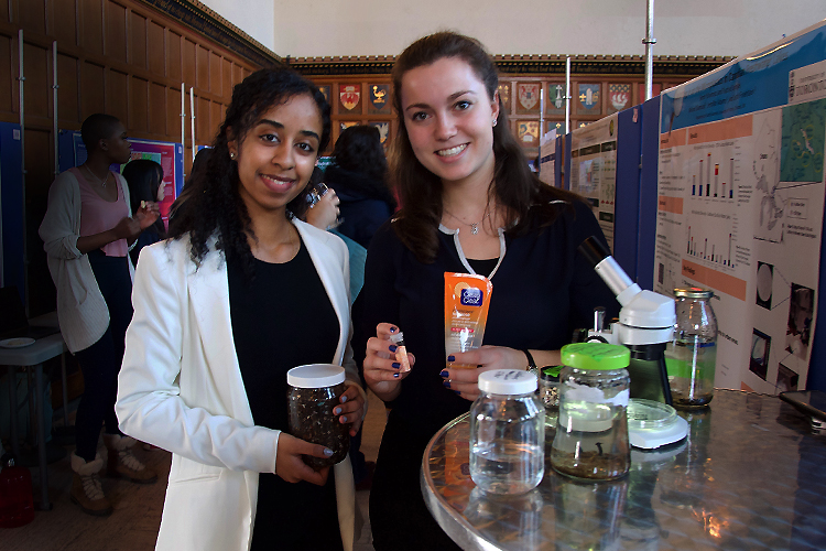 Sarah Yohannes and Rachel Springle examined the impact of microplastics in Canadian freshwater lakes under the supervision of Professor Miriam Diamond of the Department of Earth Sciences.