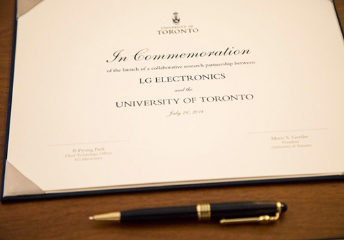 Commemoration document for LG Electronics and U of T.