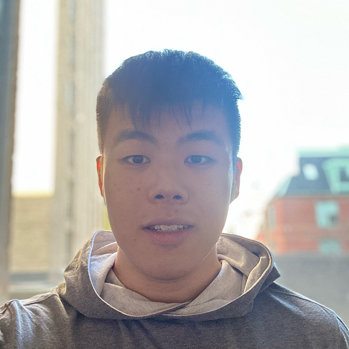 Selfie of Aaron Guan
