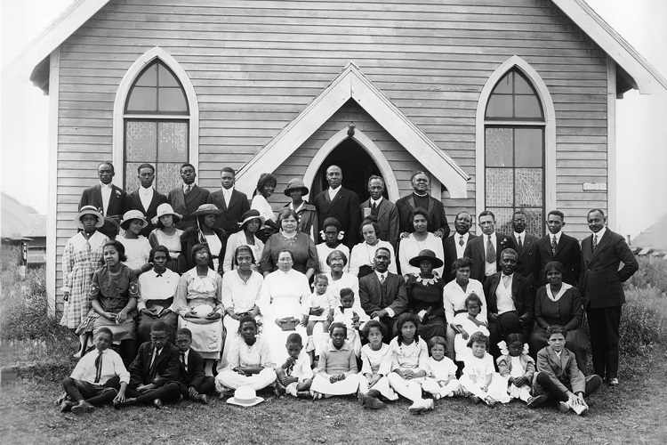 Archival photograph of the Emanuel African Methodist Church congregation, early 1920s, Edmonton.  