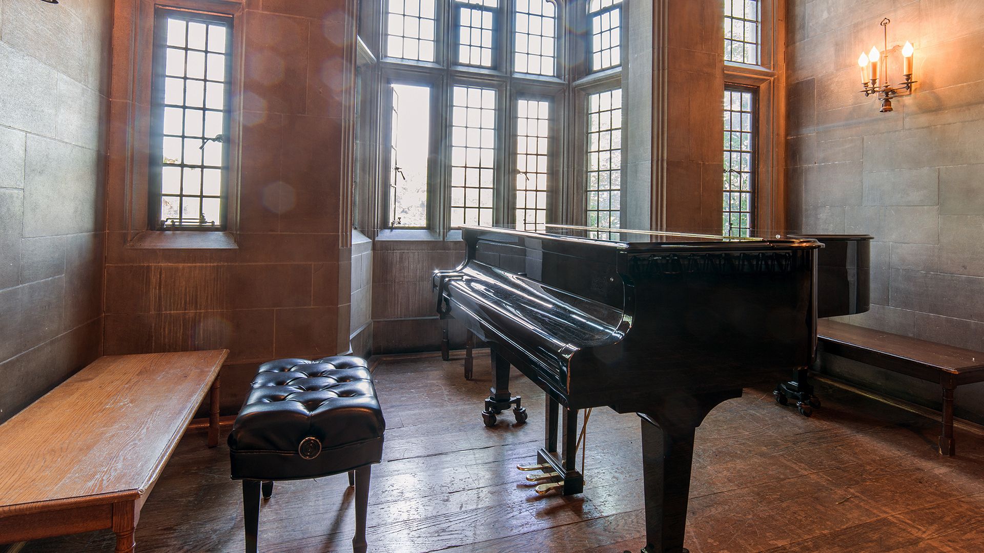 Hart House Pianos