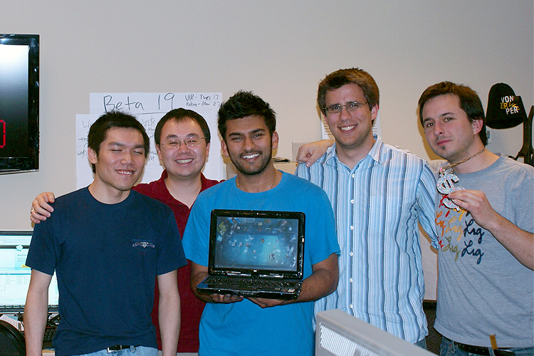 Winson Chung, Justin Ho, Anand Agarawala, Aidan Findlater and Michael Jurka holding a laptop.