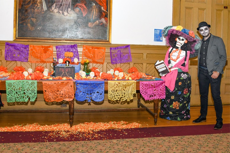 At the party, a lavish ofrenda was set up in the Victoria College foyer
