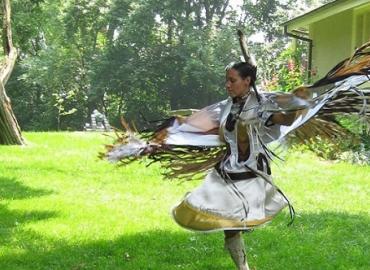 Nicole Leveck dancing outside