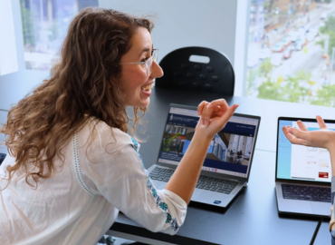 A student discussing a venture idea