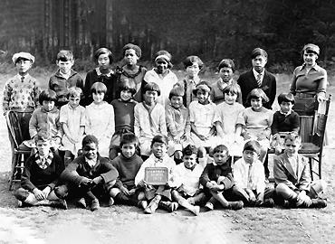 Salt Spring Island&amp;#039;s Central School Photo, 1929  