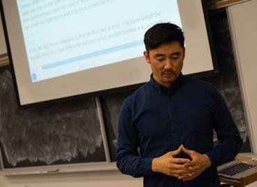Associate Professor Jooyoung Lee.