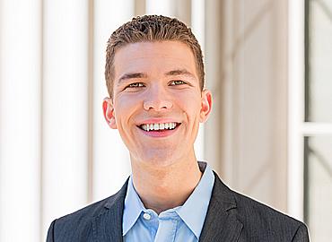 Headshot of Michael Stepner