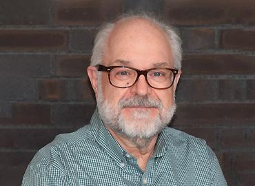 Headshot of Peter Hurley